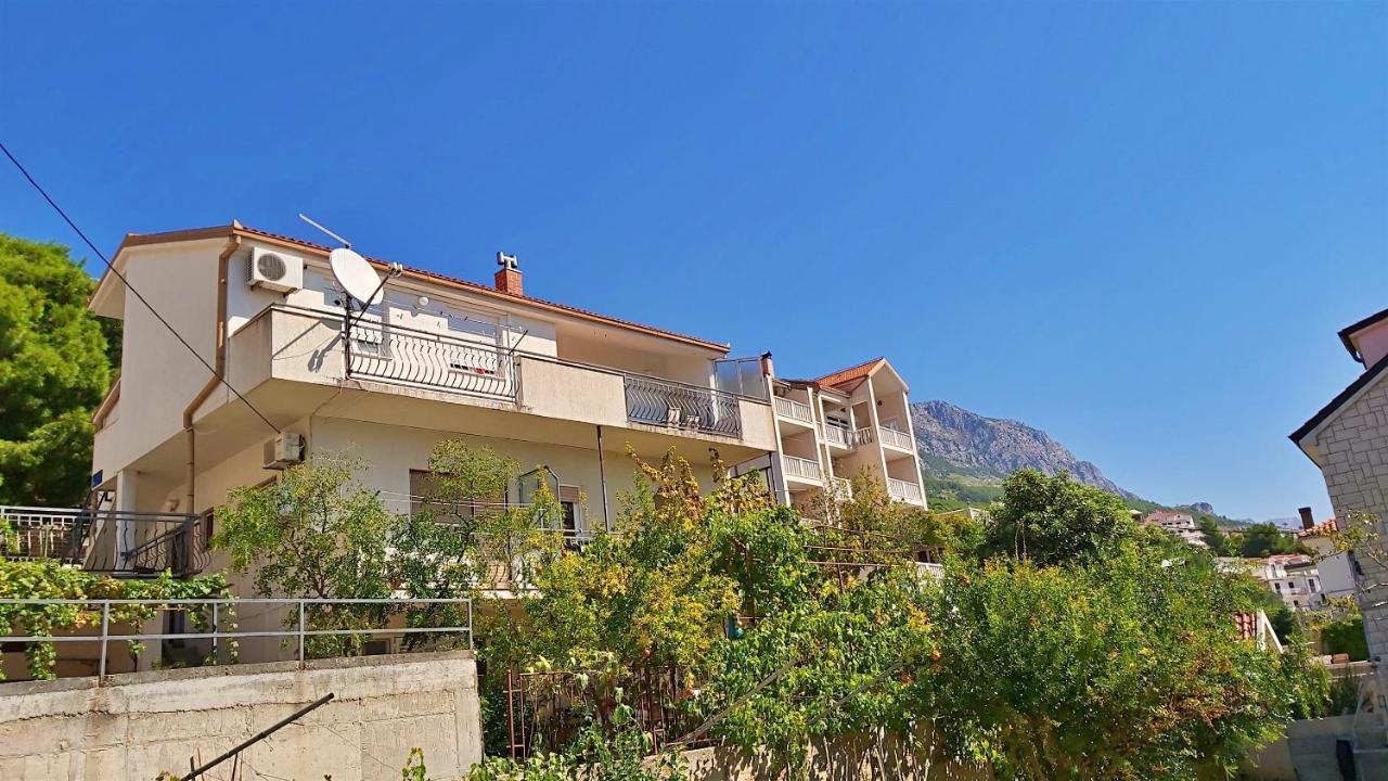 Apartments Gajo Omis Exterior photo