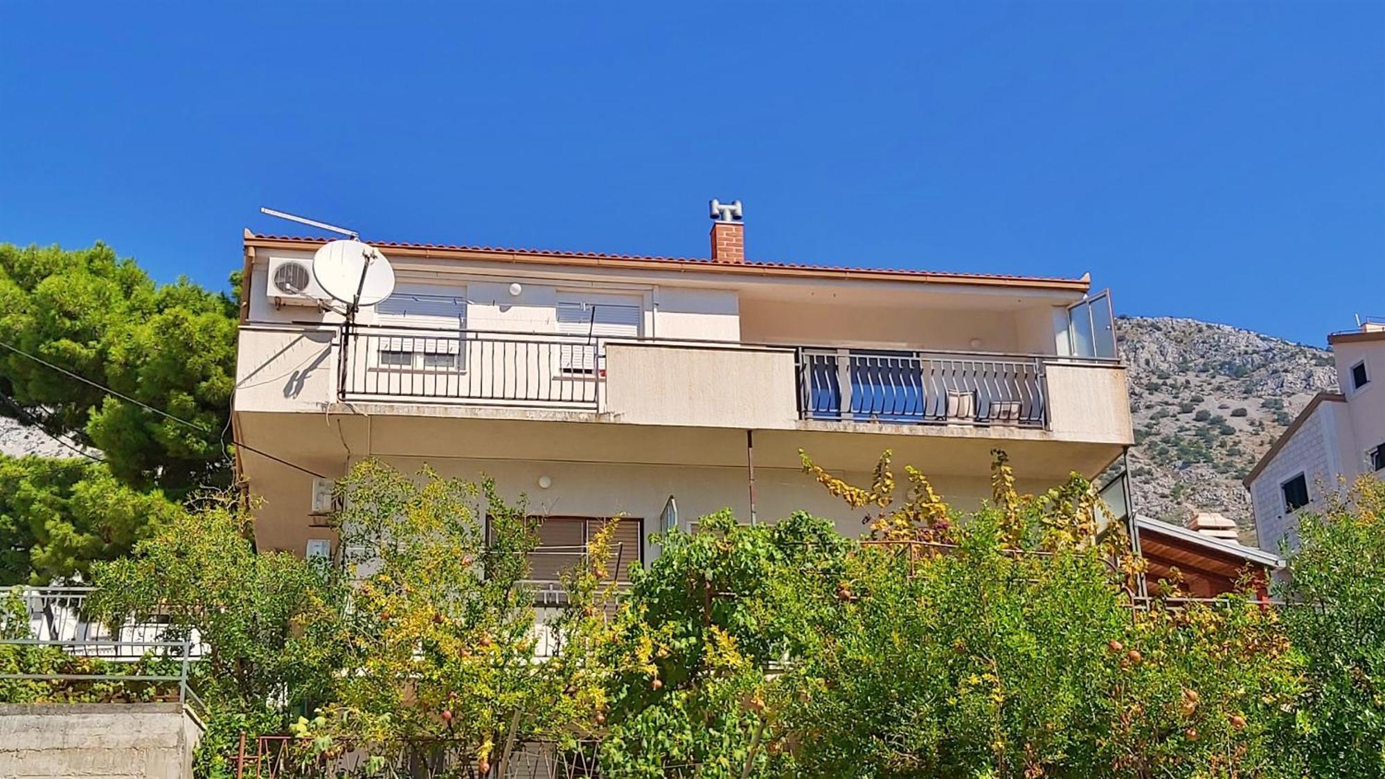 Apartments Gajo Omis Room photo